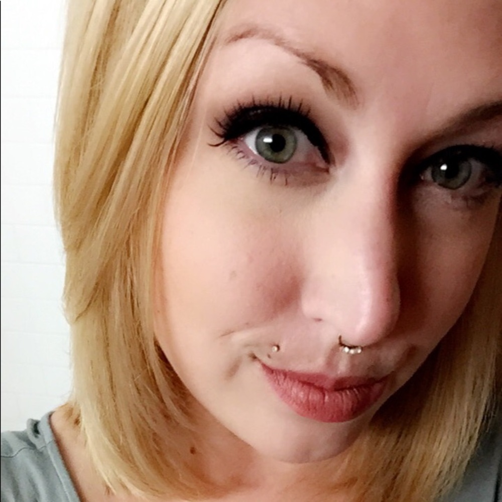 Meet your Posher, Kimberly